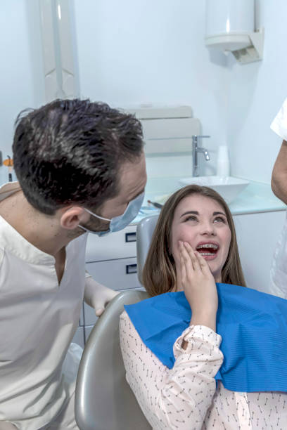 Best Emergency Dental Care for Broken or Chipped Teeth in Thatcher, AZ