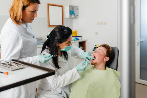 Best Emergency Dental Care for Broken or Chipped Teeth in Thatcher, AZ